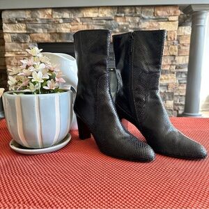 Cole Haan Harper Snakeskin Boots Black Women’s Size 9